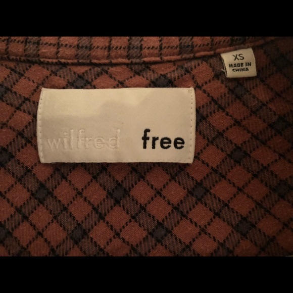 Aritzia Wilfred Free blouse in great condition - Picture 5 of 5